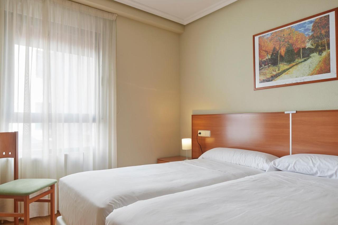 Hotel Iraipe Achuri Auto Check-in